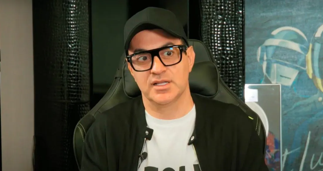 Мартиросян оправдался за свое интервью Шихман. Но отказался поддерживать Идрака