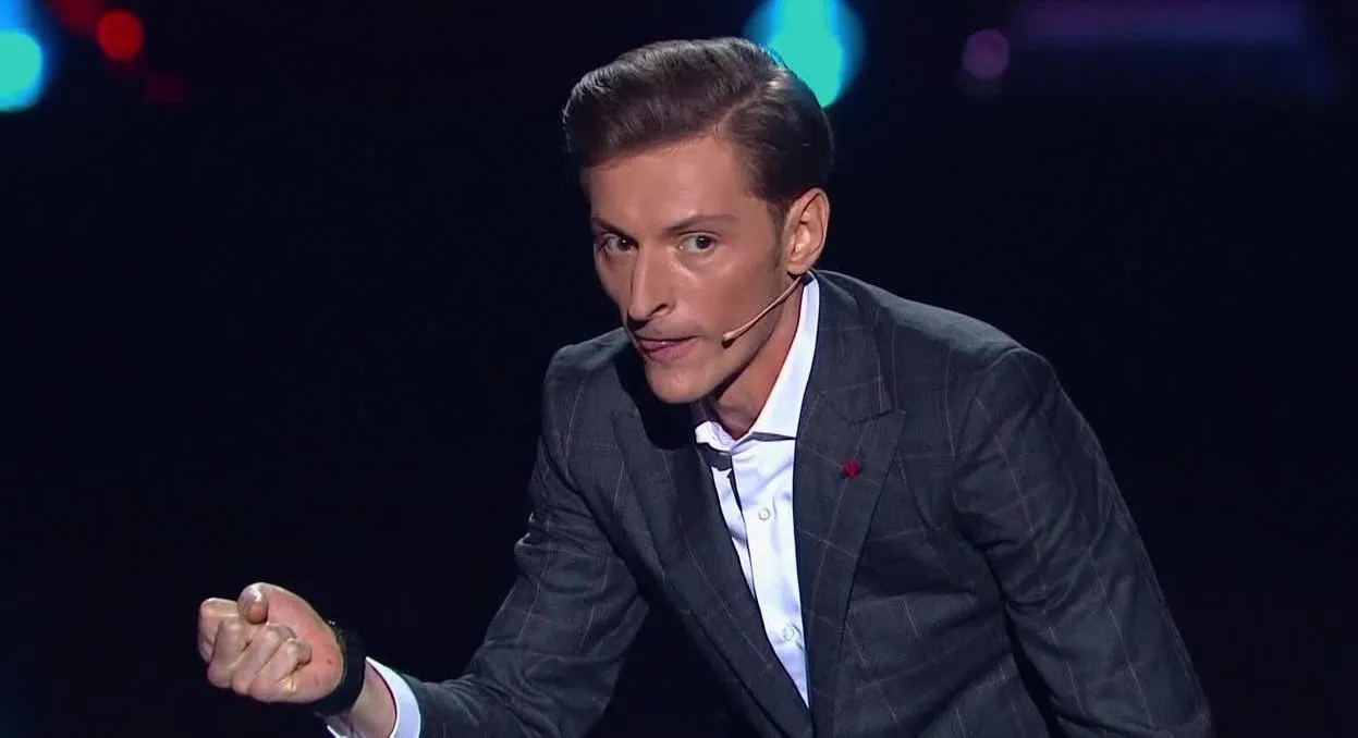 Почему монологи Павла Воли – это не стендап? Резидент Comedy Club не вписывается в жанр