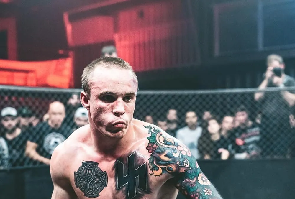 «Боец по избиению женщин». Спортсмен Артур Кулинский избил свою девушку и якобы хотел убить