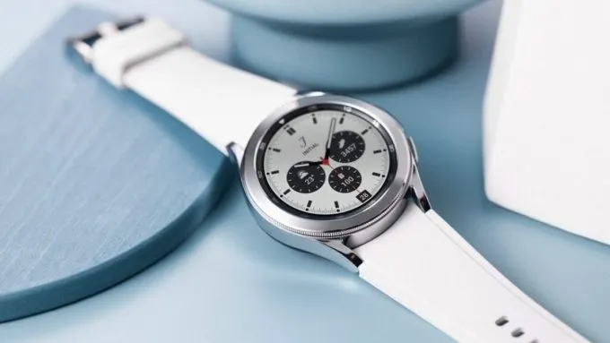 Samsung Galaxy Watch4 Classic