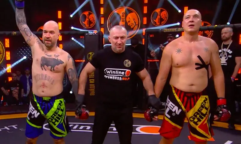 Рэпер Шокк побил Жигана. Рома принял поражение, но сослался на перелом ребер