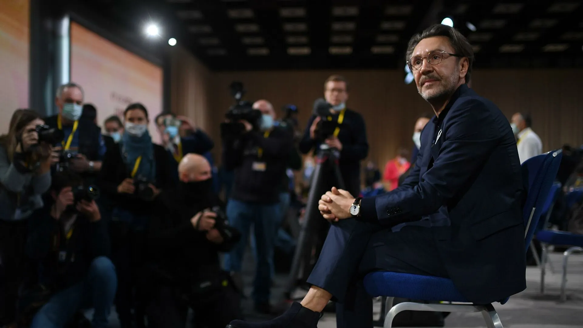 У Сергея Шнурова будет второй шанс задать Путину вопрос Дудя. Лидера «Ленинграда» снова позвали к президенту