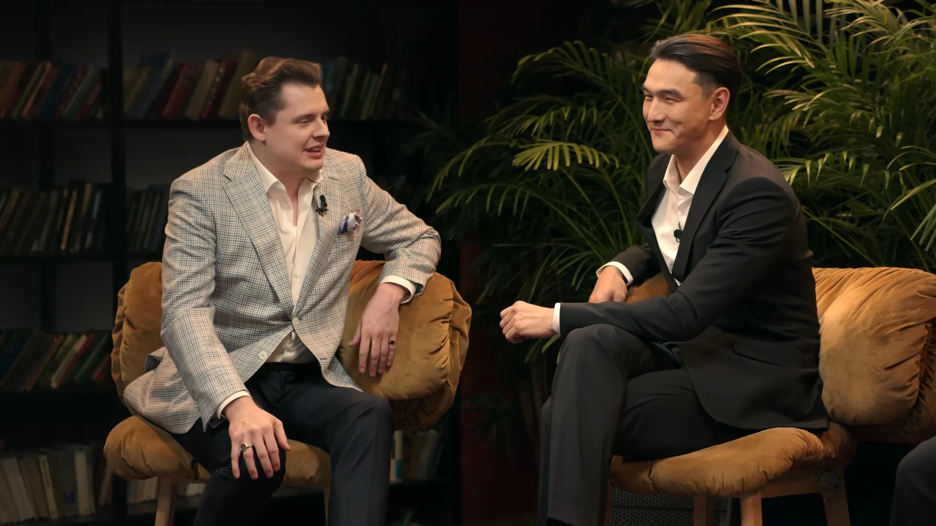 Емельяненко чуть не побил Понасенкова перед «Что было дальше?» Менеджер бойца назвал Маэстро петухом