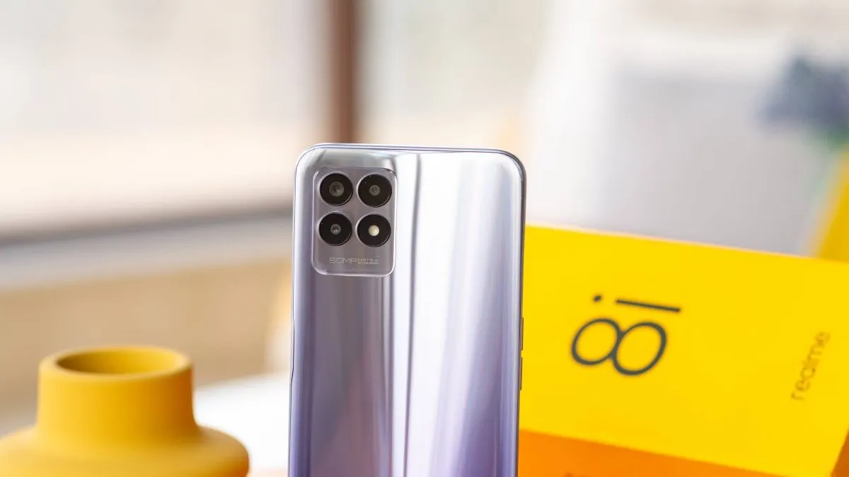 Смартфон Realme 8i