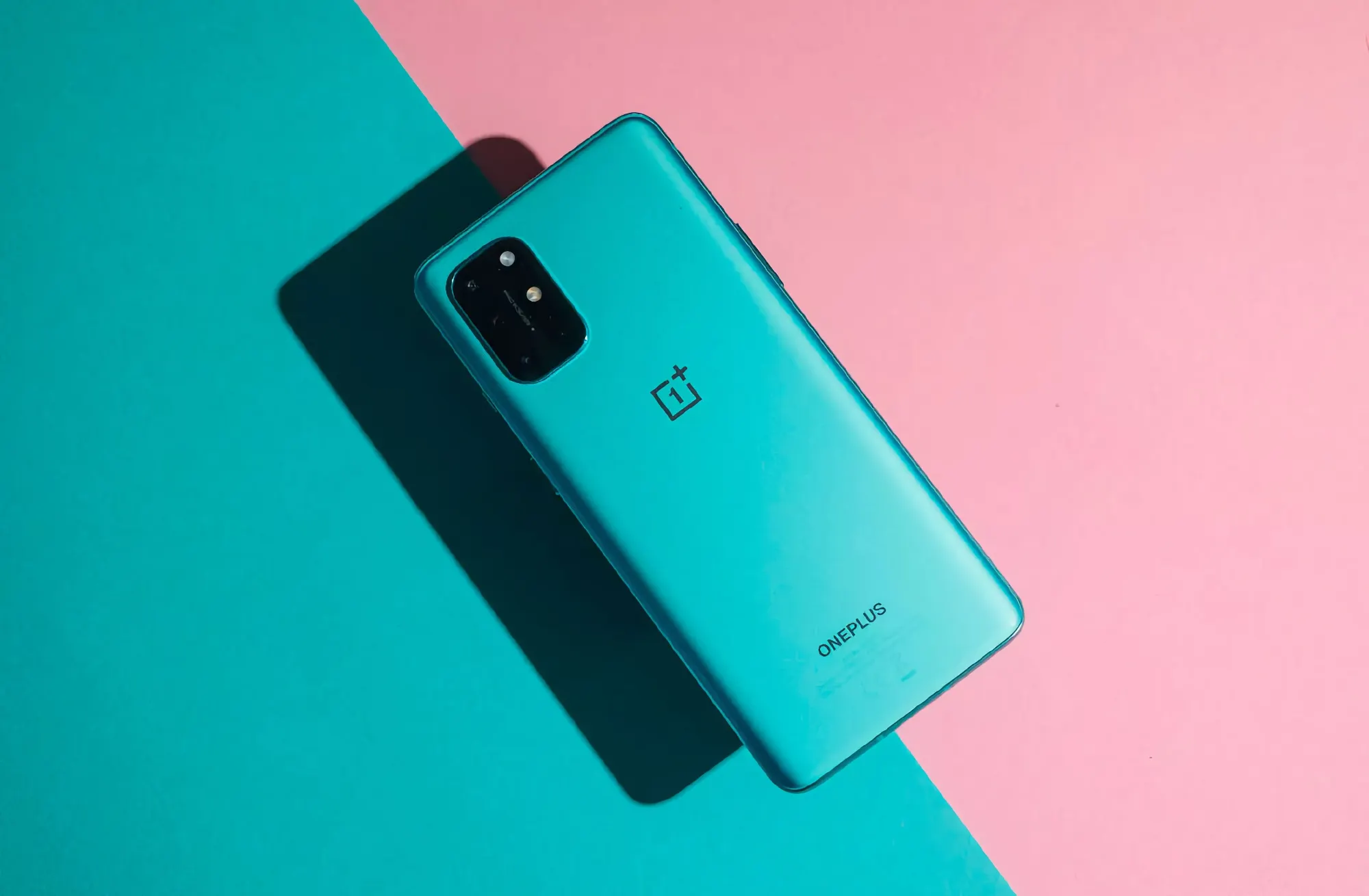 Смартфон OnePlus 8T