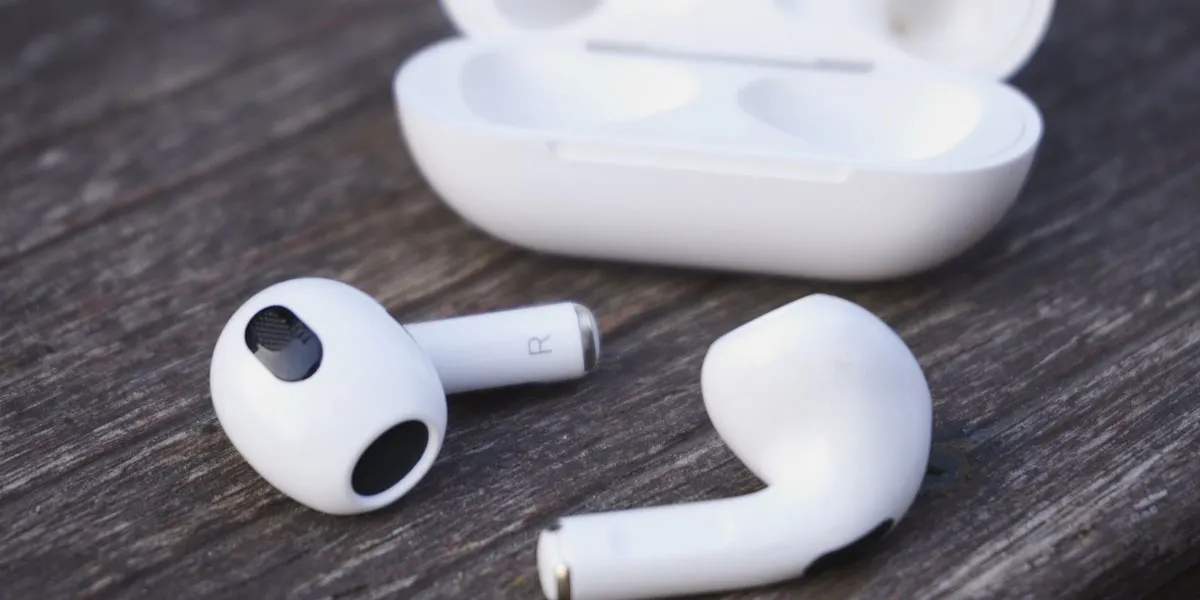TWS-наушники AirPods 3