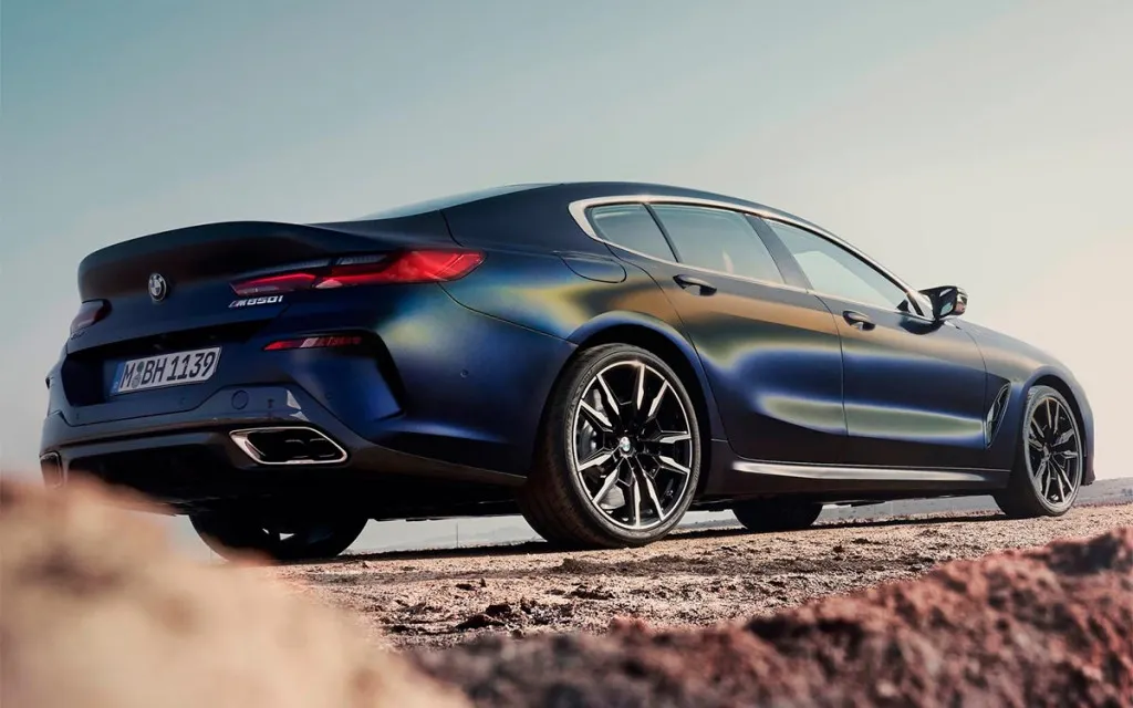 Сколько стоит самый доступный BMW 8 в России? Цены просто нереальные