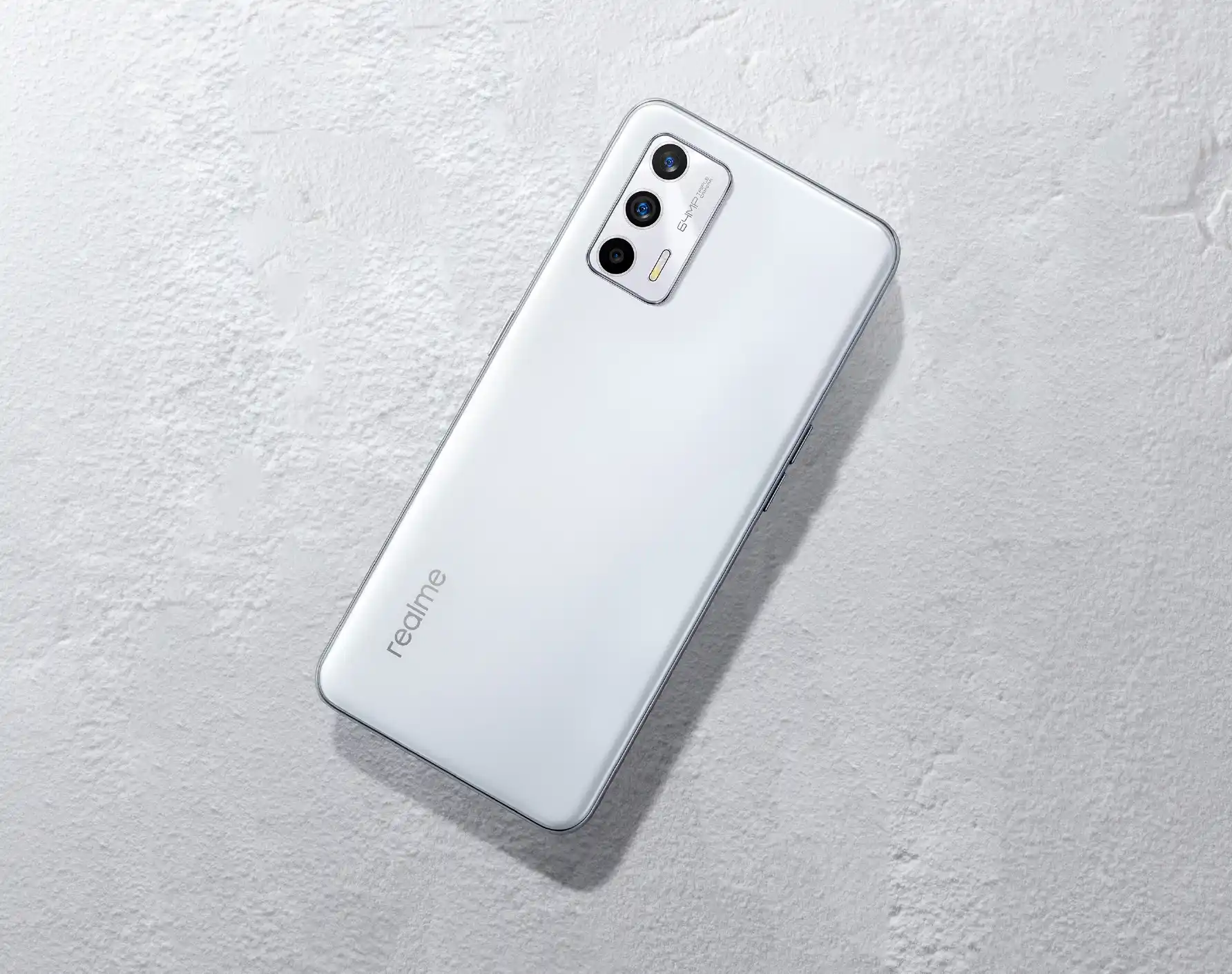 Недооцененный девайс Realme рвет конкурентов. У него практически нет недостатков