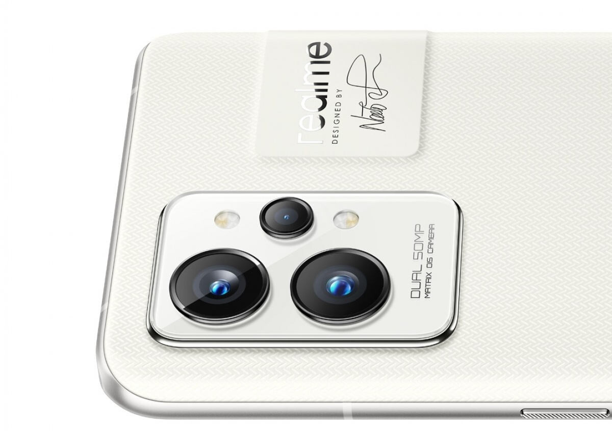 Смартфон Realme GT2 Pro