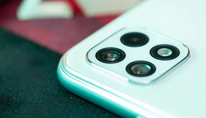 Samsung Galaxy A22 обесценился на Tmall. У него отличная камера и мощный аккумулятор