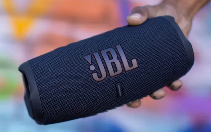 JBL Charge 5