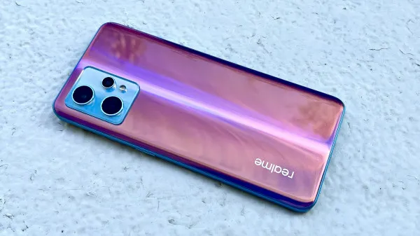 Свежий Realme 9 Pro+ отдают с подарком на Маркете. Это самое выгодное предложение на рынке