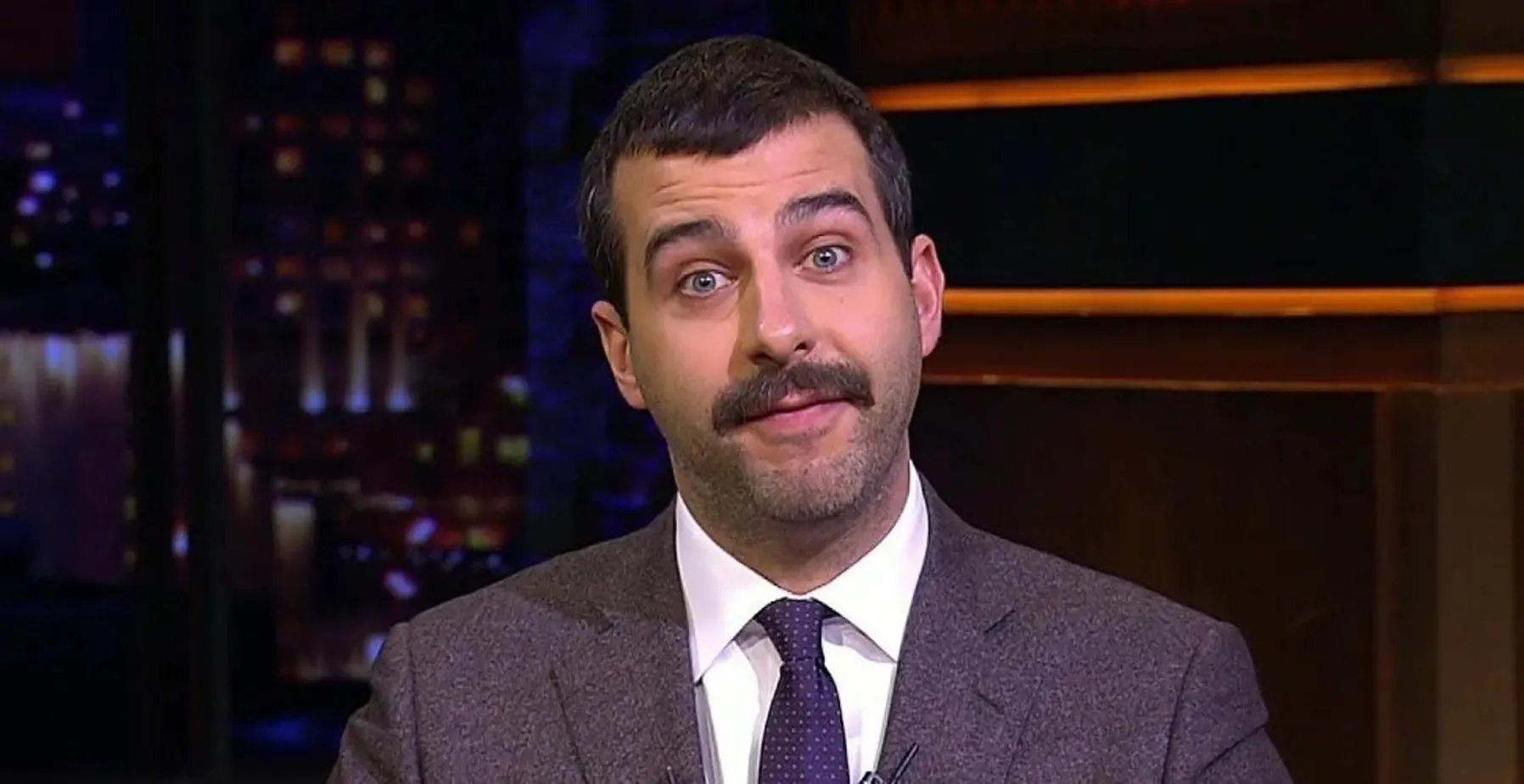 Где сейчас Иван Ургант? Телеведущий вывез семью из России