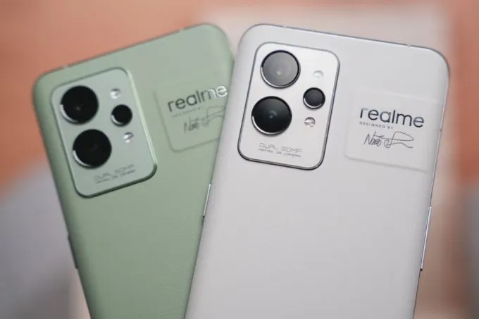 Realme GT 2