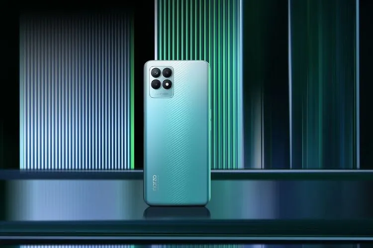 Realme выпустила новый бюджетник c геймерским железом. Его уже можно купить на Али