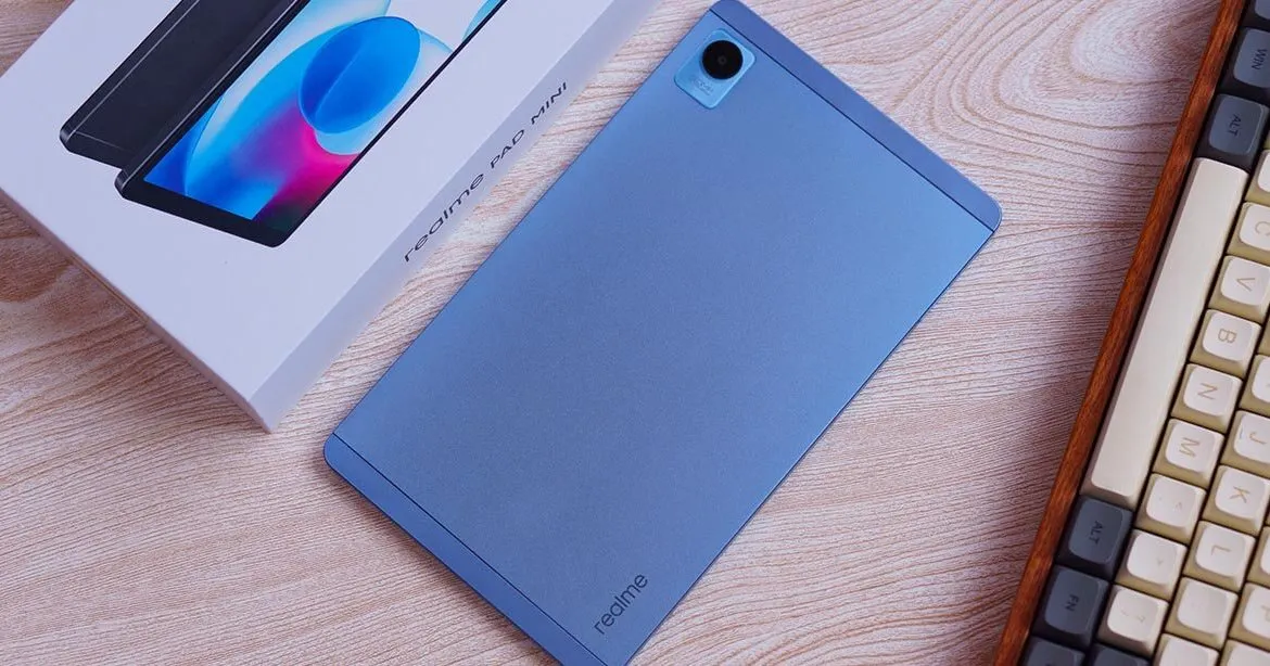 Realme Pad Mini — компактный и очень бюджетный Android-планшет. Но стоит ли его брать?