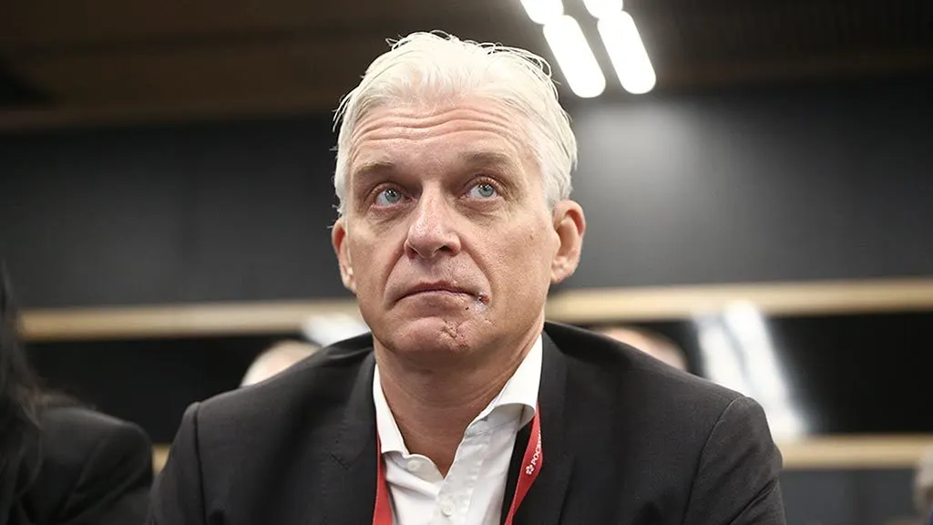 Олег Тиньков продаст свой банк. Три причины, почему у «Тинькофф Банка» будет новый хозяин