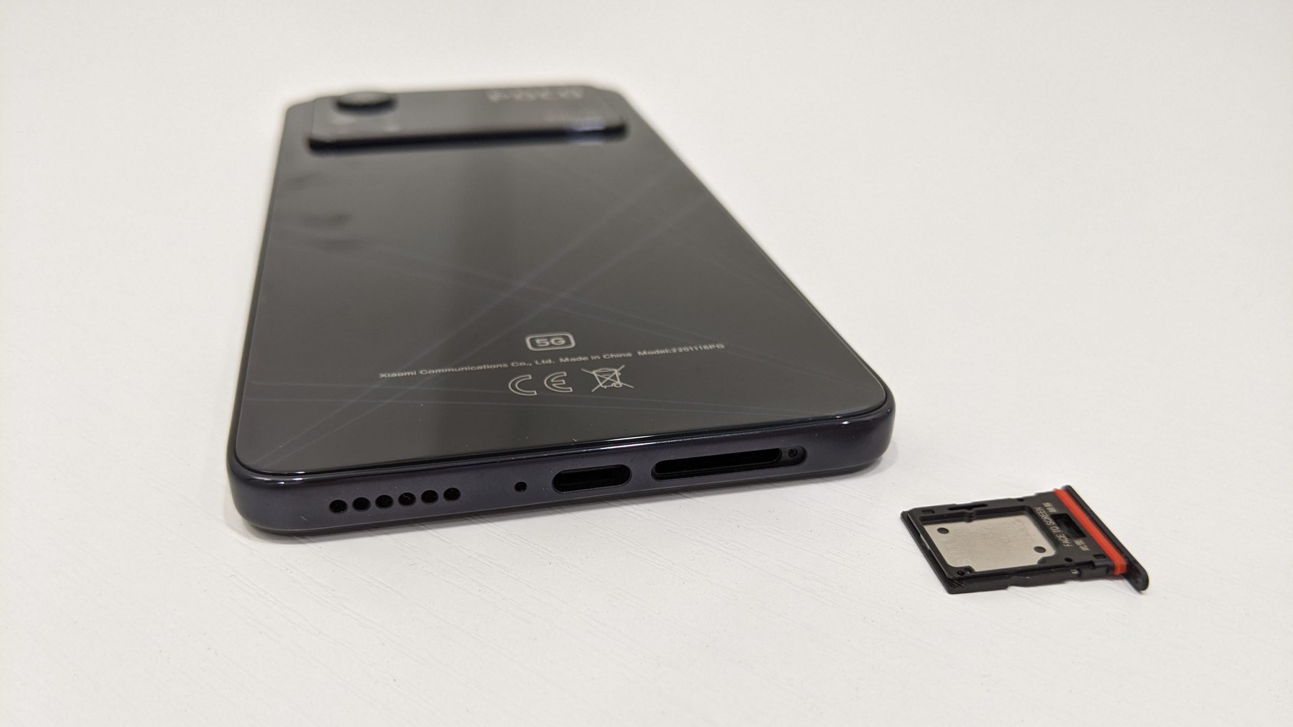 Смартфон Xiaomi Poco X4 Pro 5G