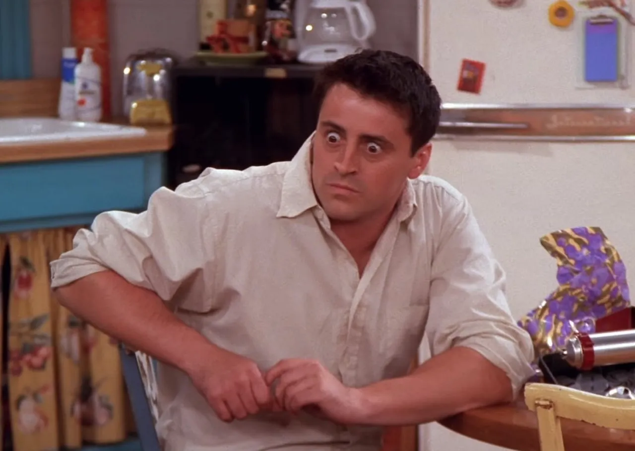 «Друзья», «Щенячий патруль» и клипы MTV уйдут с русского ТВ. Где их смотреть теперь?