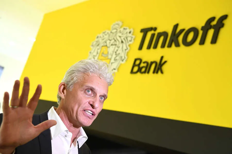 За сколько Тиньков продаст долю в своем банке? Появилась точная сумма – печальная для Олега