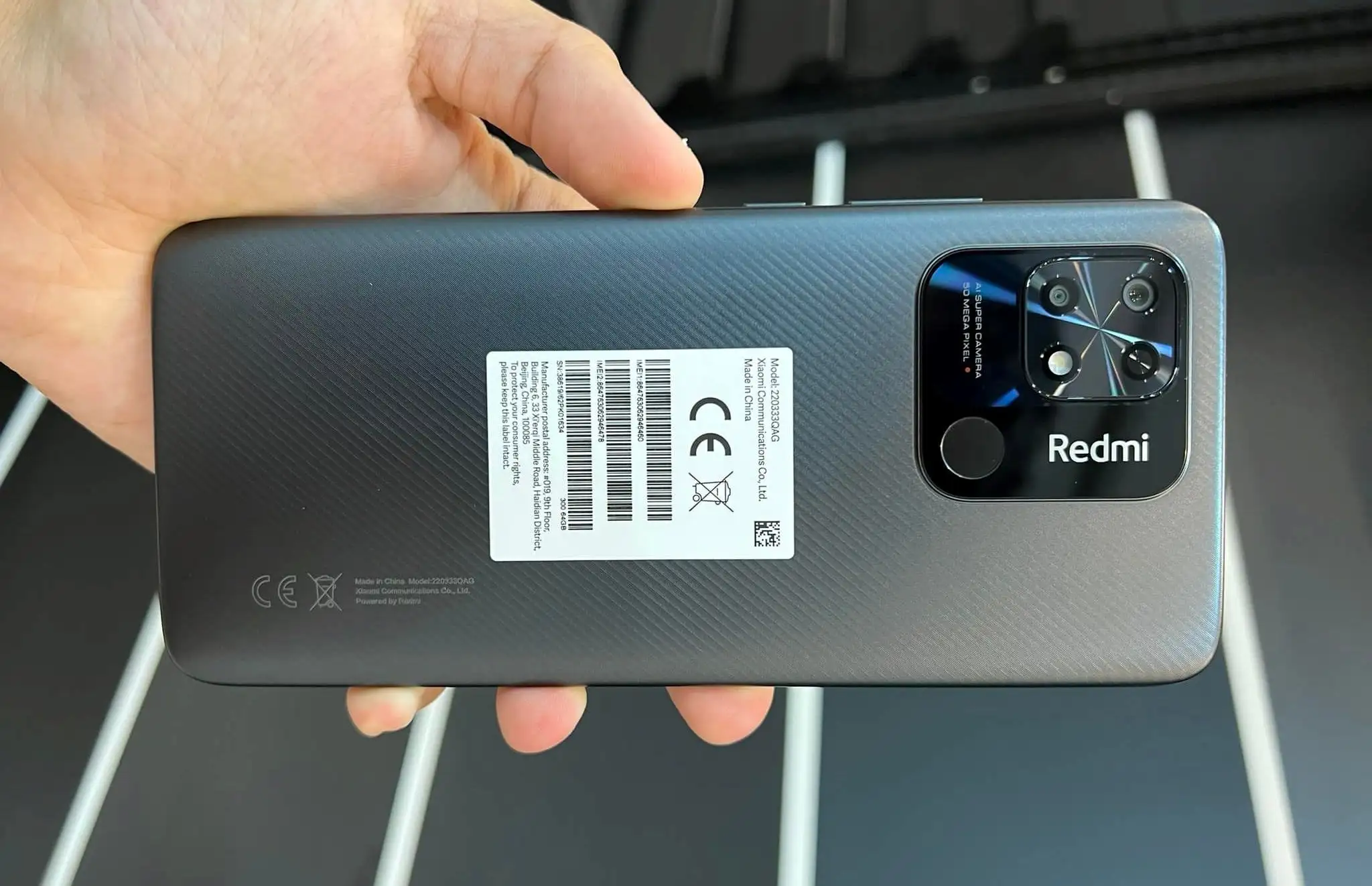 Xiaomi Redmi 10C впервые подешевел в России. Стоит ли его брать?