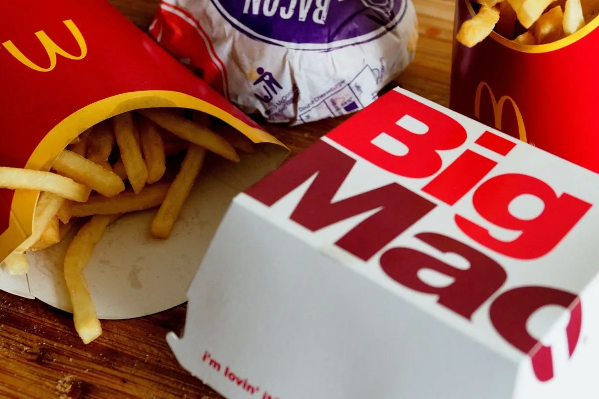 Какими будут российские «Макдоналдсы»? Еда подорожает, колу заменят, а из меню исчезнет главный бургер