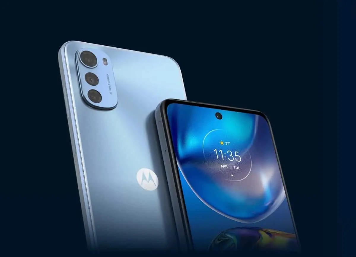 Смартфон Motorola Moto E32