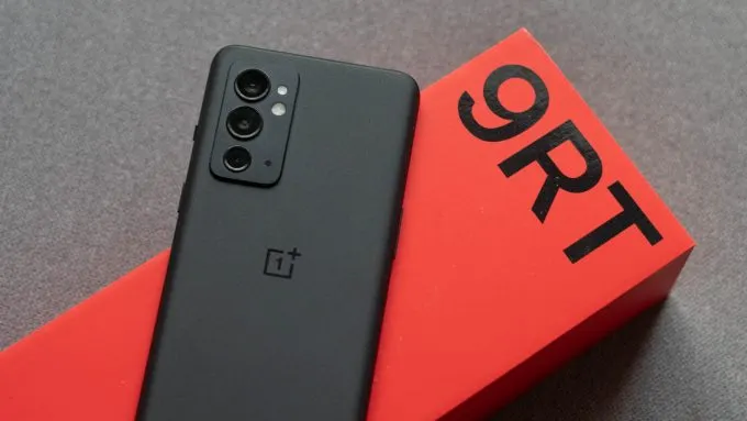 OnePlus 9RT