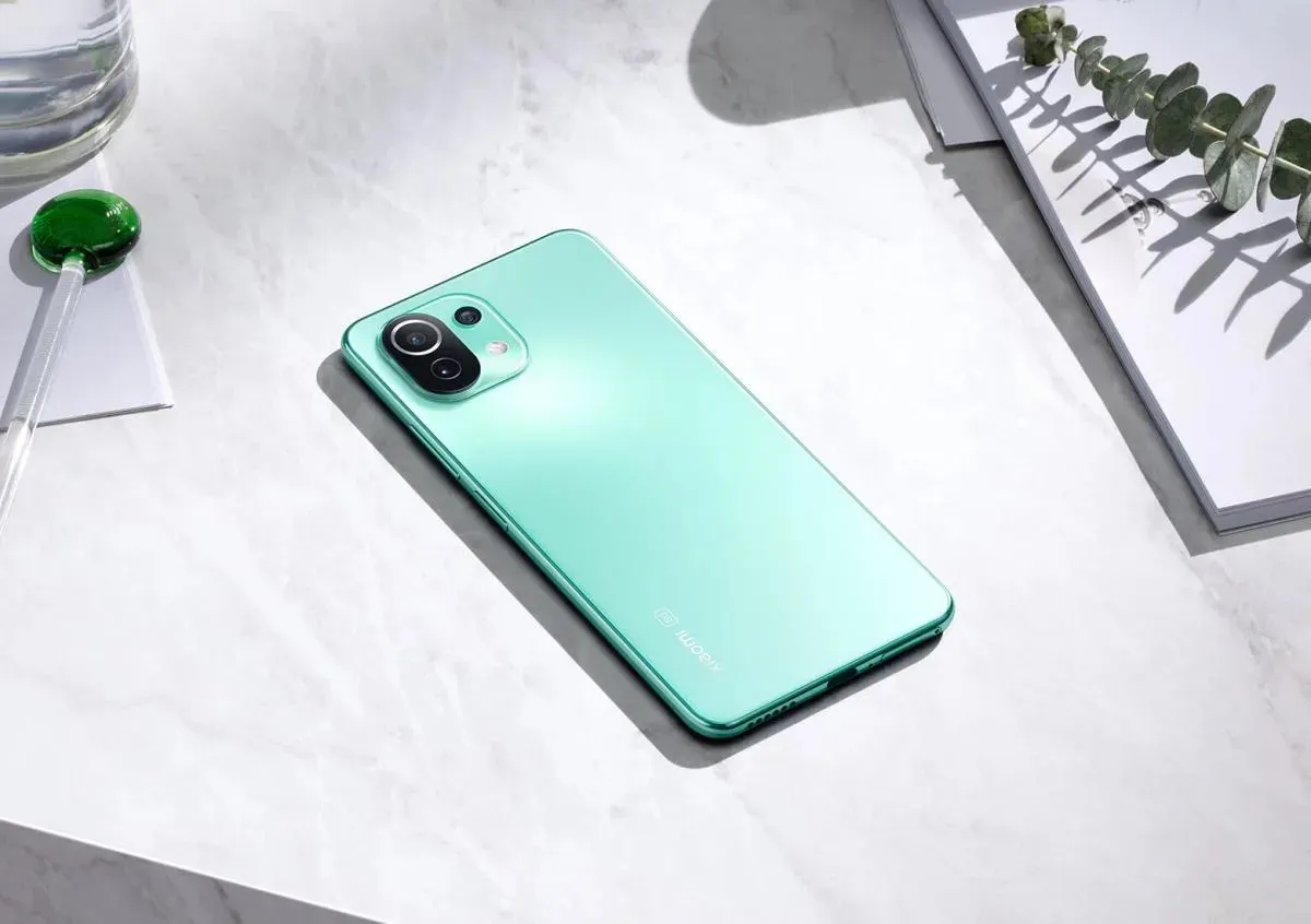 Самый тонкий субфлагман Xiaomi рухнул в цене на Али. Прайса ниже нет нигде