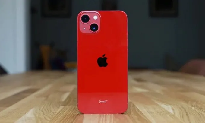 iPhone 13