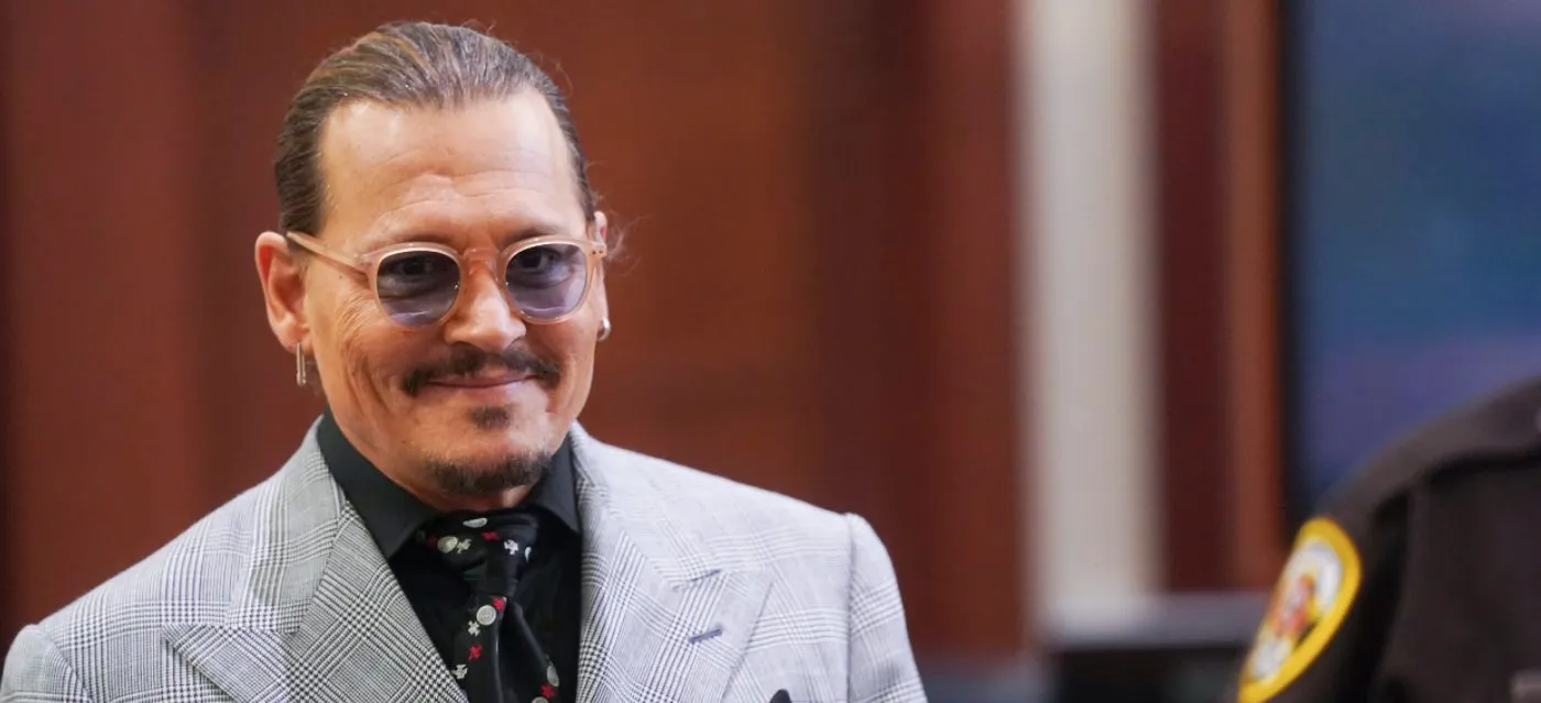 Что означает победа Деппа в суде? Джонни вернется в кино, а Голливуд станет осторожнее