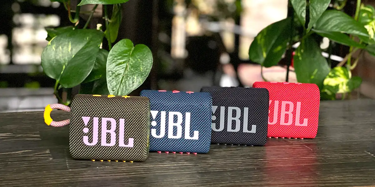 Берем компактную колонку JBL за гроши в России. Самая популярная и оптимальная модель