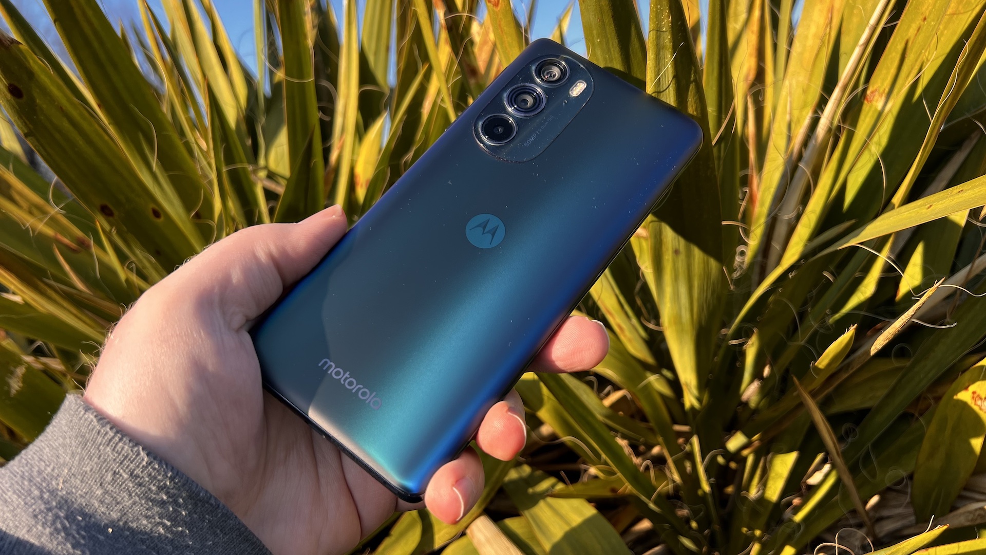 Смартфон Motorola Edge 30 Pro