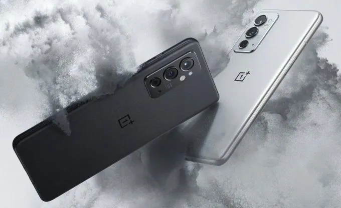 OnePlus 9RT