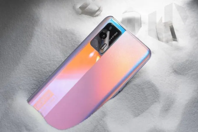 Realme GT Neo Flash