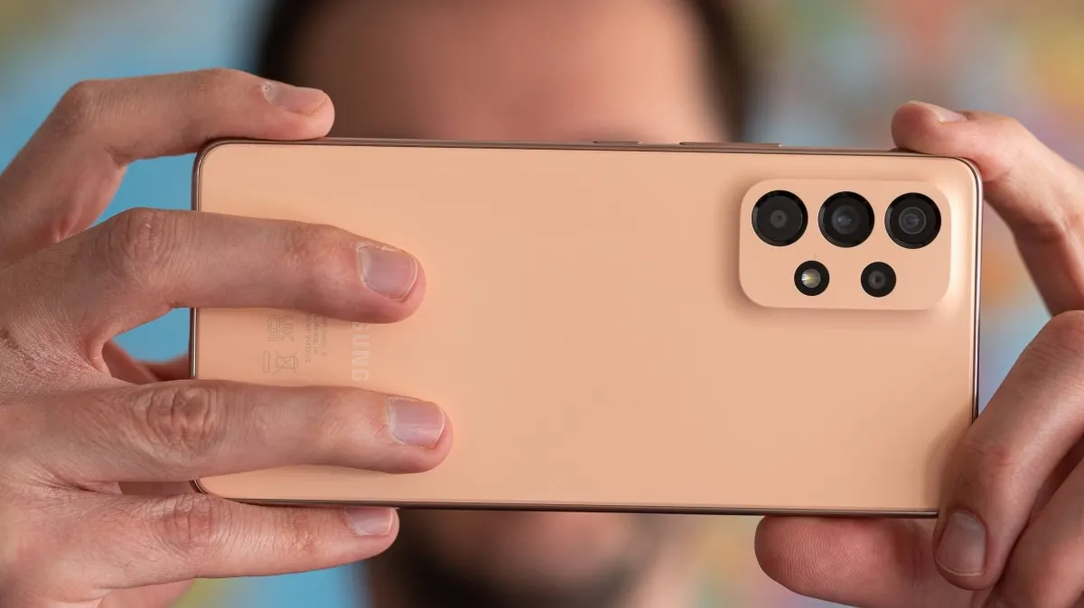 Samsung Galaxy A53 и другие камерофоны, которые стоит брать в 2022 году. Все — в пределах 30 тысяч рублей