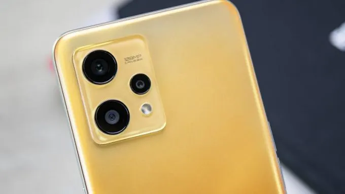Realme 9