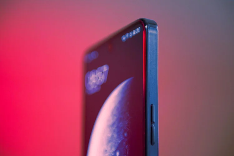 Смартфон Tecno Camon 19 Pro