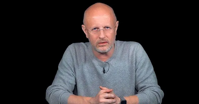 За что заблокировали канал Гоблина? YouTube объяснил, но Дмитрий Пучков не признает вину