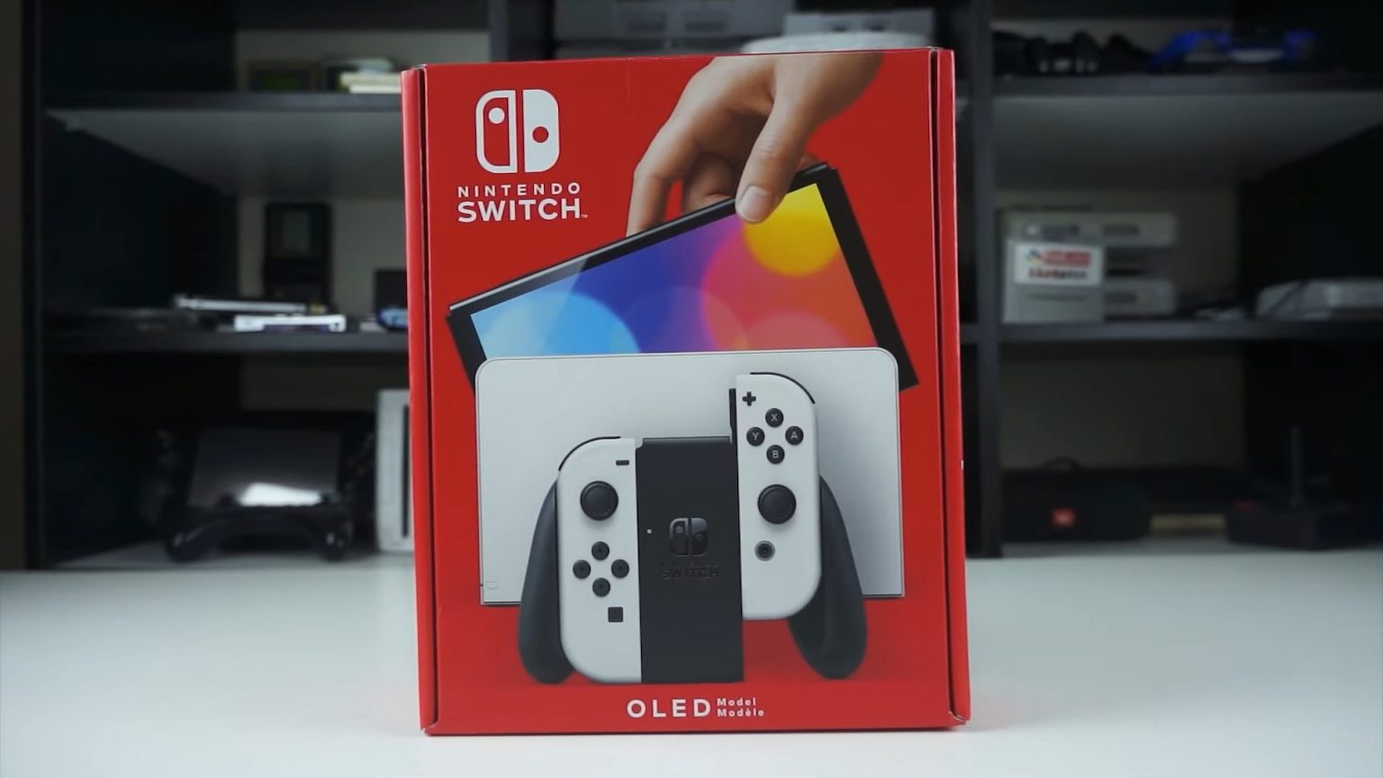 Nintendo Switch OLED продают с большой скидкой. Крутая игровая консоль ...