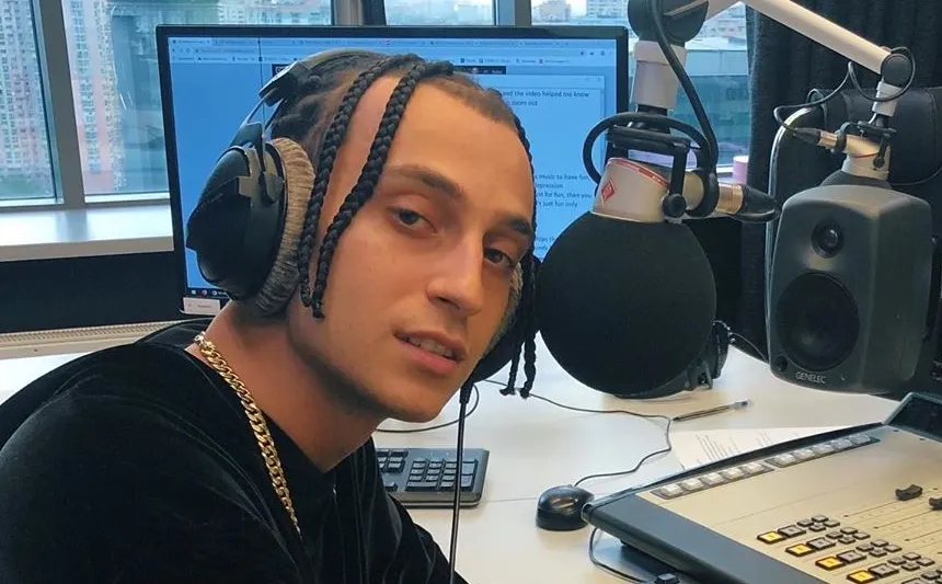 Yanix был фанатом «Короля и Шута». Какая его любимая песня?