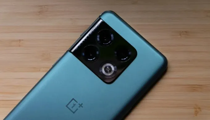 OnePlus 10 Pro