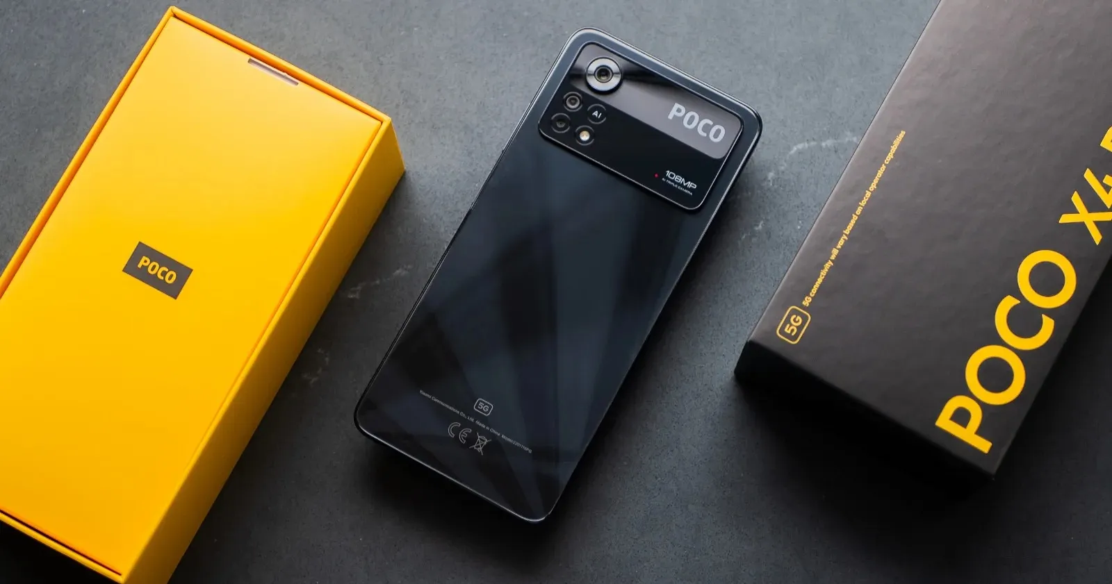 Самый сбалансированный Xiaomi Poco скоро обесценится. Главное — успеть закинуть его в корзину