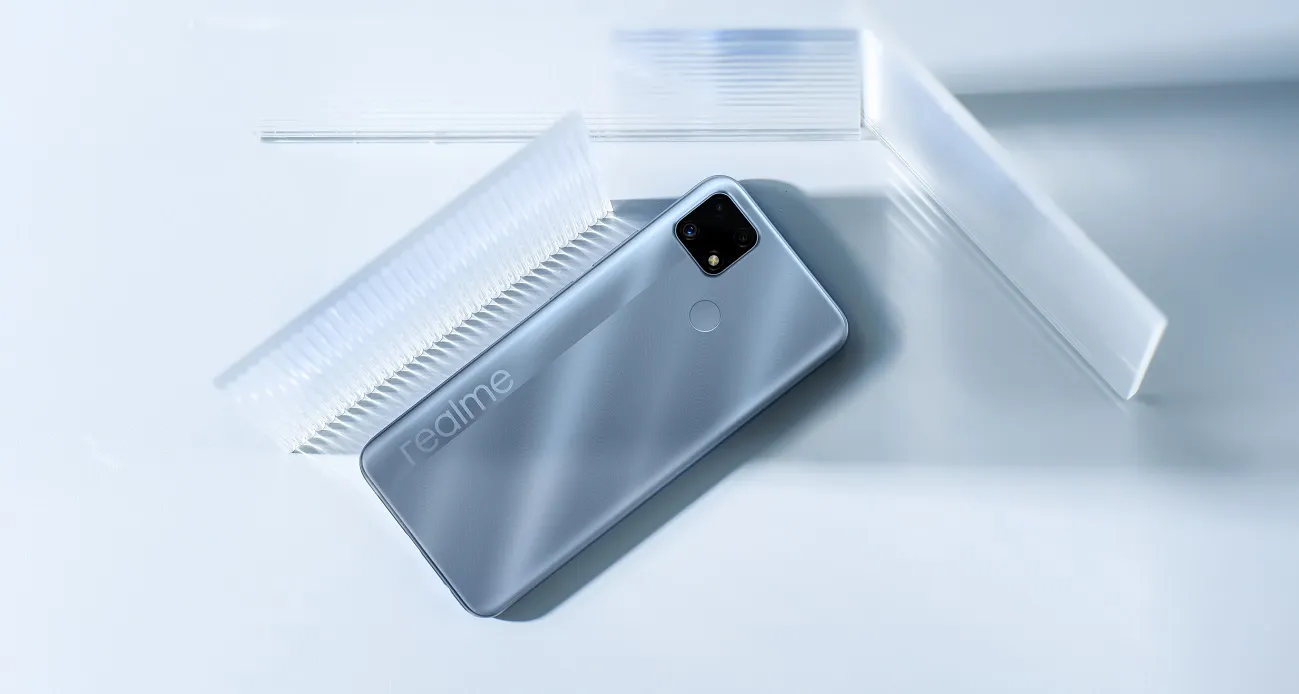 Смартфон Realme C25s