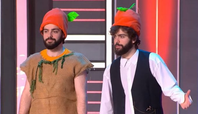 Василий и Петр Шевлоковы, сыгравшие абрикосов в рекламе сока «Фруктовый сад»