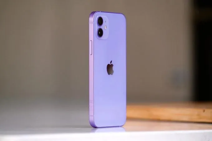 iPhone 12