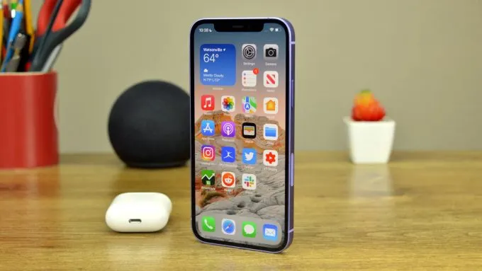 iPhone 12