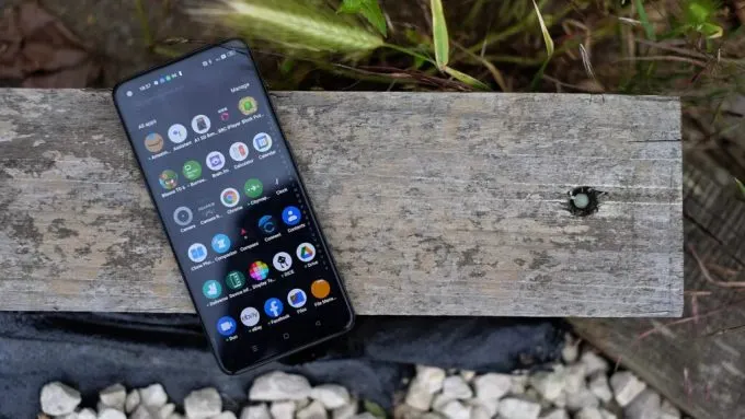Realme GT Neo 3T