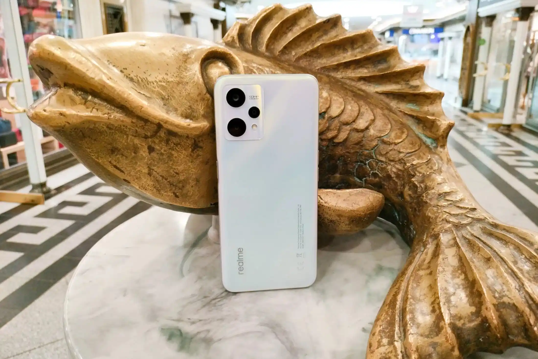 Realme 9 5G — самый сбалансированный бюджетник бренда. Его можно урвать за гроши