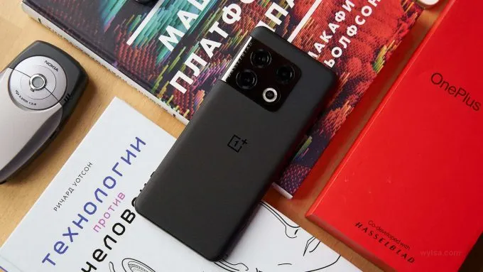 Смартфон OnePlus 10 Pro